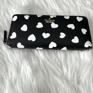 Cameron Street Hearts Lindsey Large Continental Wallet